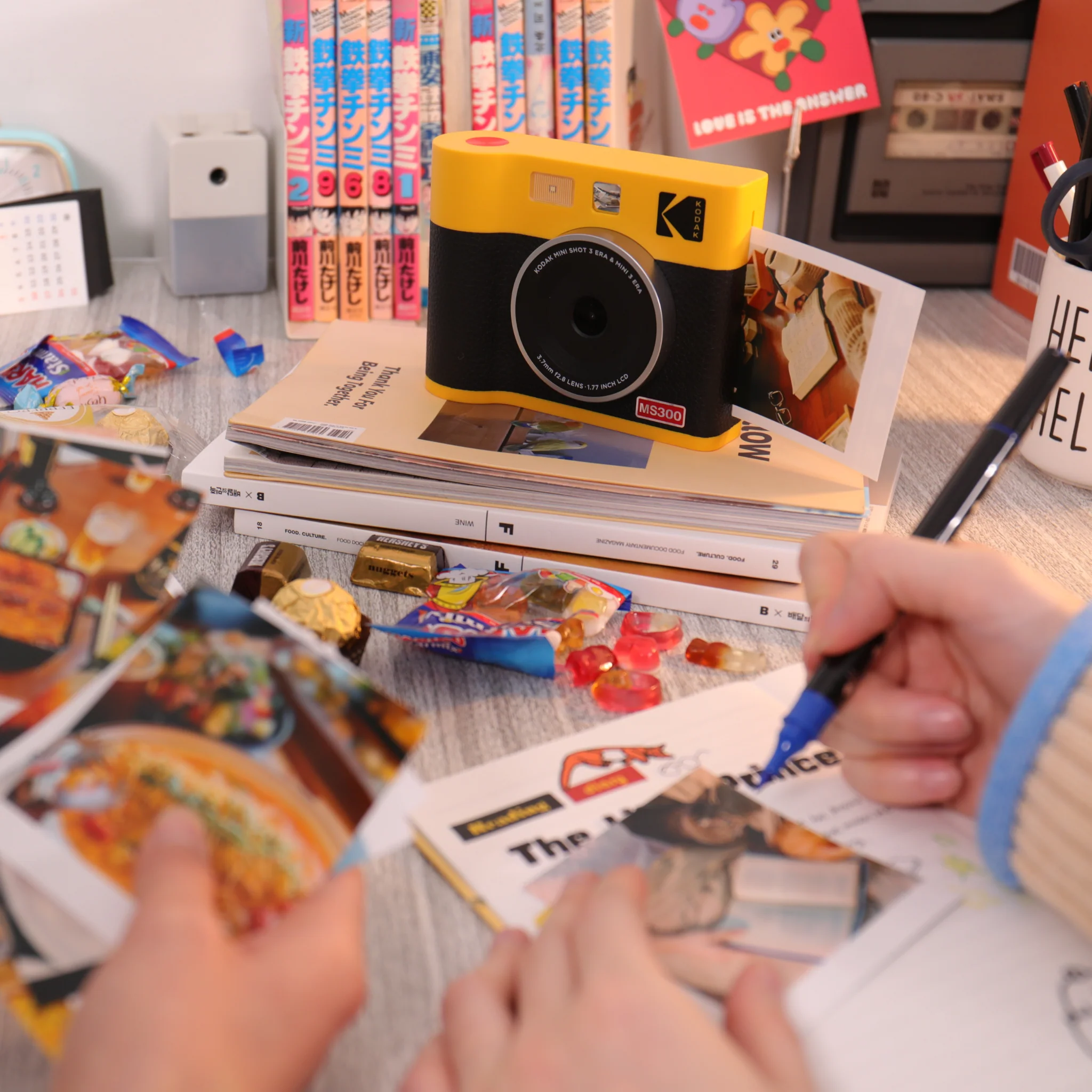 KODAK Mini Shot 3 Era MS300 Gift Bundle - Image 3